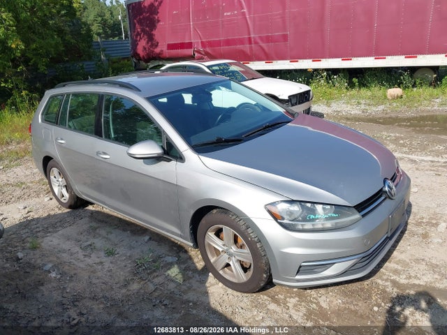 3VW117AU4KM517973 Volkswagen GOLF SPORTWAGEN