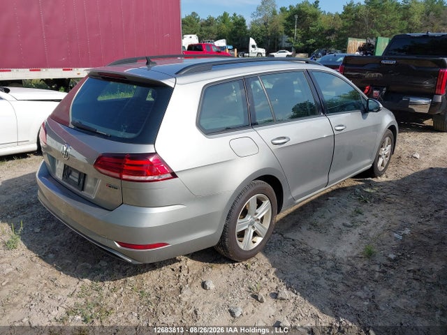 3VW117AU4KM517973 Volkswagen GOLF SPORTWAGEN