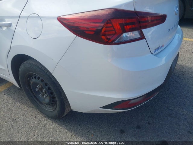 Hyundai Elantra Essential Manual 2020 KMHD74LF6LU947864 Image 21