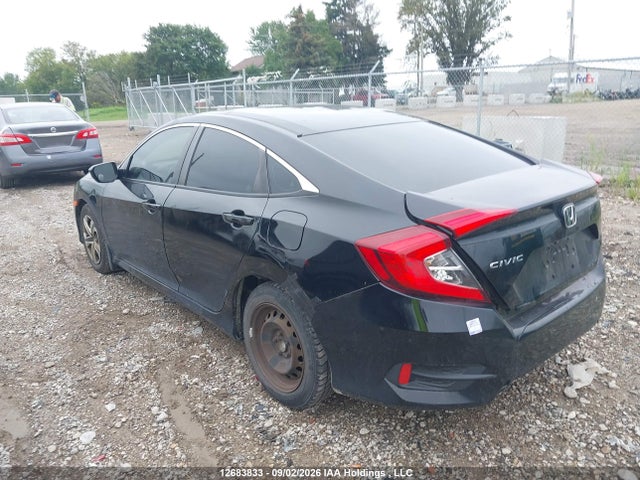 Honda Civic Lx 2018 2HGFC2F50JH007898 Image 3
