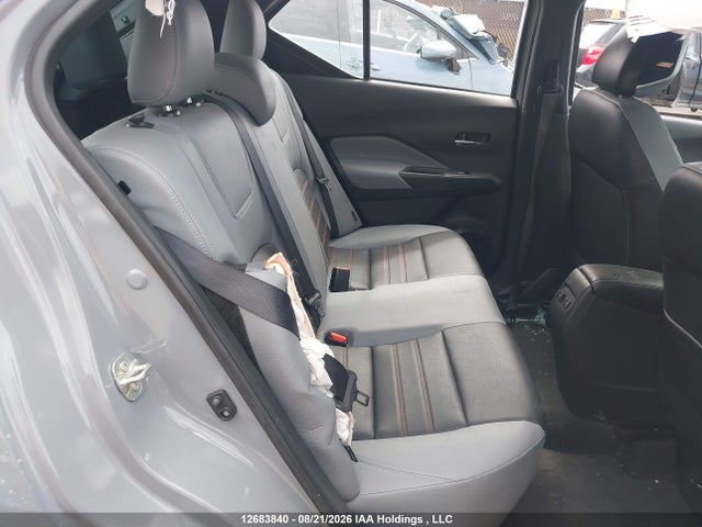 3N1CP5DV3RL549335 Nissan KICKS SR