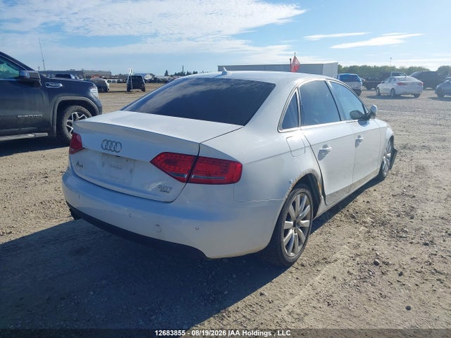 Продажа на аукционе авто 2012 Audi A4 2.0t, vin: WAUBFCFLXCN000201, номер лота: 12683855