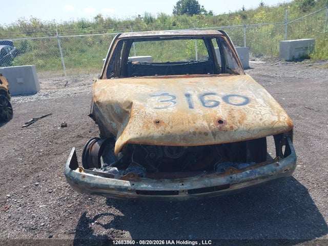 Aukcja sprzedaży 2002 Chevrolet Silverado C1500, vin: 2GCEC19V821380956, numer aukcji: 12683860