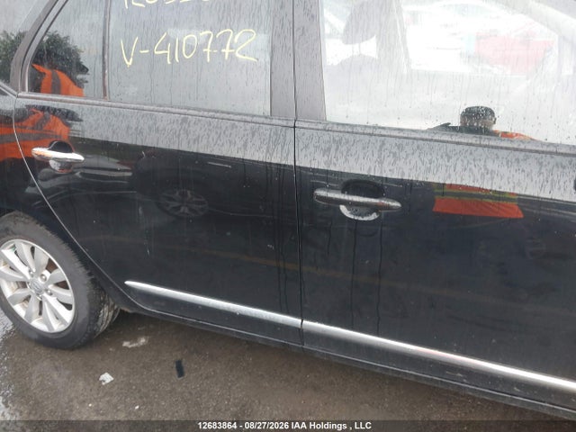 Продажа на аукционе авто 2012 Kia Rondo, vin: KNAHH8A89C7410772, номер лота: 12683864
