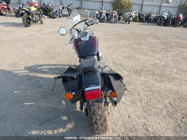 2005 Honda Vt750 S მანქანა იყიდება აუქციონზე, vin: JH2RC44C25M900030, აუქციონის ნომერი: 12668300