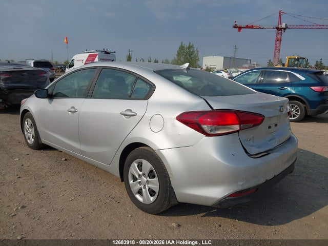KIA Forte Lx/lx+ 2018 3KPFK4A79JE252295 Image 3