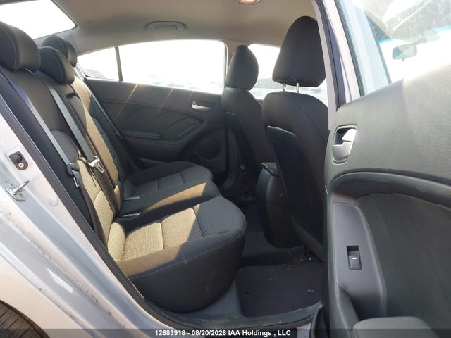 KIA Forte Lx/lx+ 2018 3KPFK4A79JE252295 Image 8