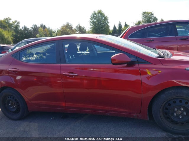 Hyundai ELANTRA GL 2015 5NPDH4AE0FH632729 Image 14