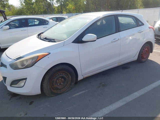 Продажа на аукционе авто 2013 Hyundai Elantra Gt, vin: KMHD35LE7DU087029, номер лота: 12683960
