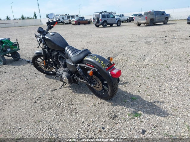 Harley-Davidson Xl883 Iron 883 2016 5HD4LE2AXGC425446 Image 3