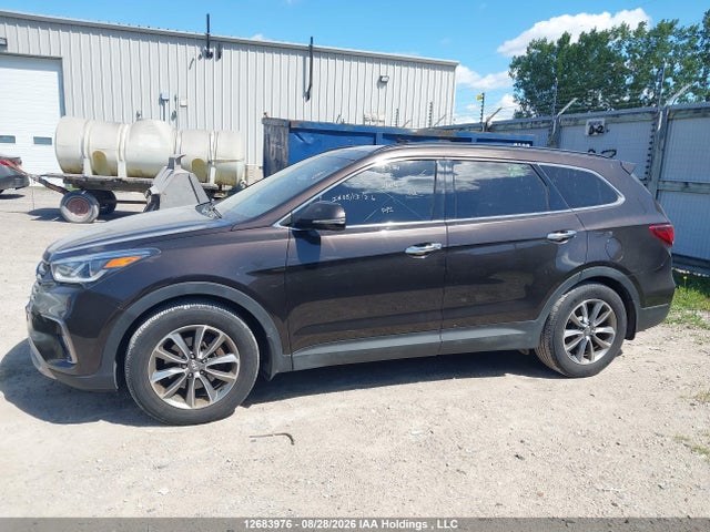 Продажа на аукционе авто 2017 Hyundai Santa Fe Xl Luxury, vin: KM8SNDHF1HU181331, номер лота: 12683976