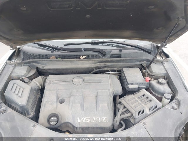 2GKFLUE31G6203044 GMC Terrain Slt
