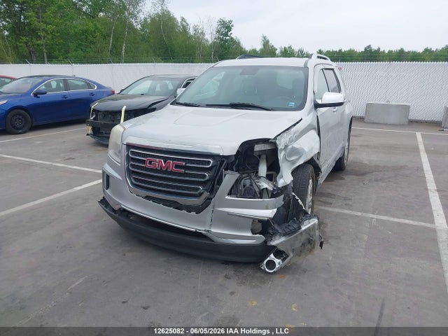 2GKFLUE31G6203044 GMC Terrain Slt