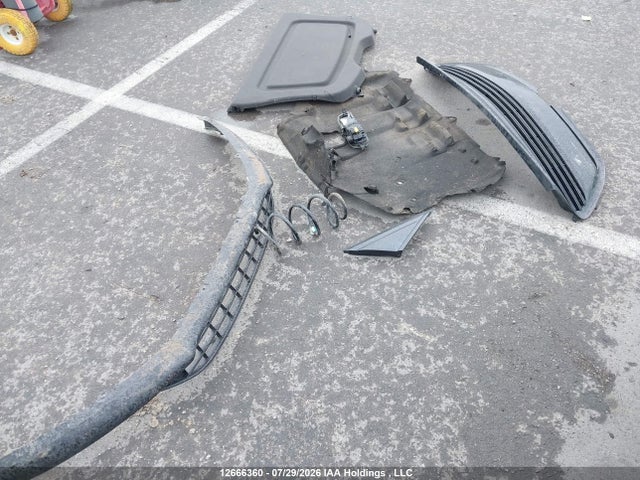 1FADP3M28JL263272 Ford FOCUS SEL