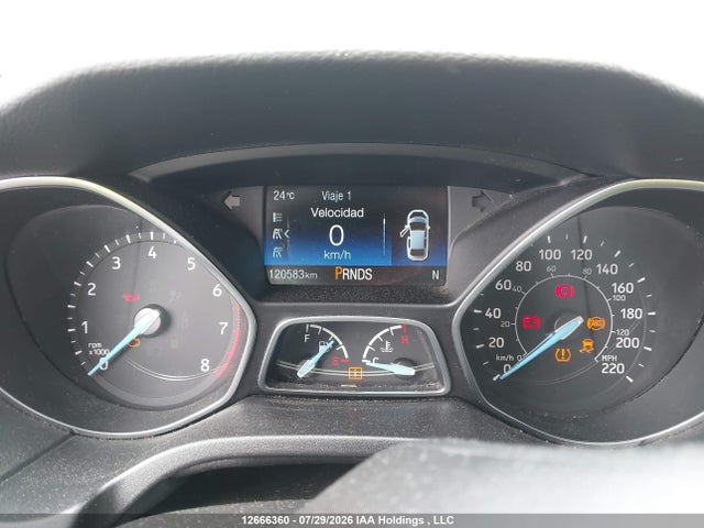 1FADP3M28JL263272 Ford FOCUS SEL