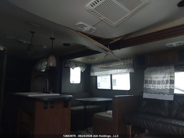 Prowler Trailer 2015 5SFPB3324FE286550 Image 5