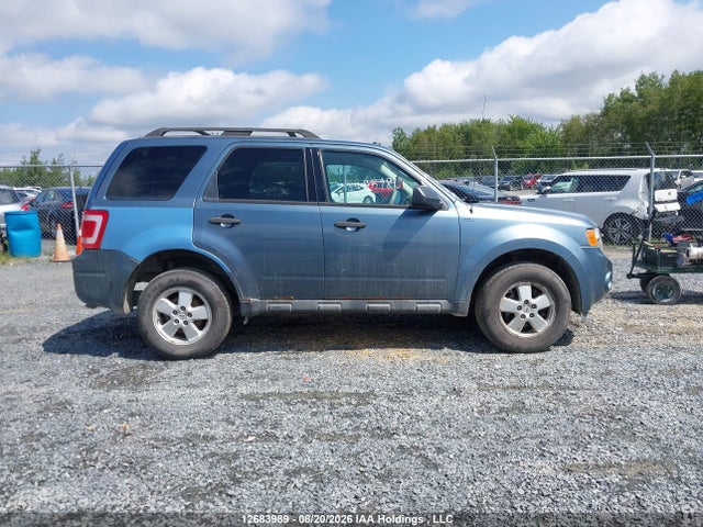 Продаж на аукціоні авто 2011 Ford Escape Xlt, vin: 1FMCU9DG3BKB06930, номер лоту: 12683989