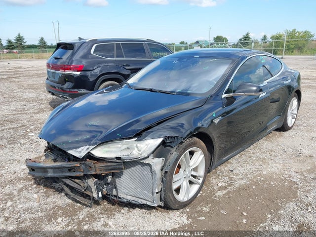 Tesla Model S 60/70/75/85 2016 5YJSA1E16GF129708 Image 2