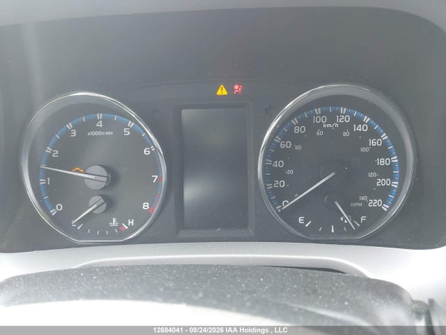 Продажа на аукционе авто 2017 Toyota Rav4 Le, vin: 2T3BFREV4HW690939, номер лота: 12684041