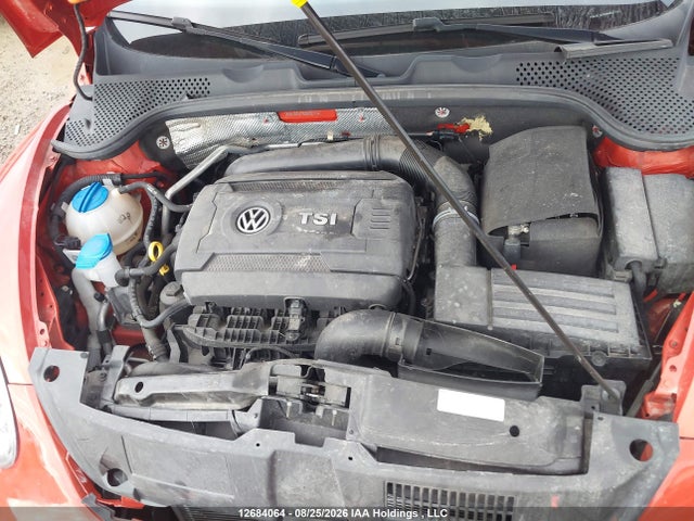 3VWJ07AT6GM621141 Volkswagen Beetle Se/sel