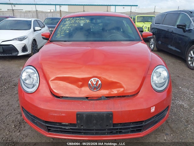 3VWJ07AT6GM621141 Volkswagen Beetle Se/sel