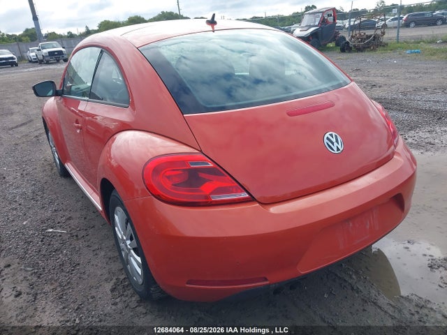 3VWJ07AT6GM621141 Volkswagen Beetle Se/sel