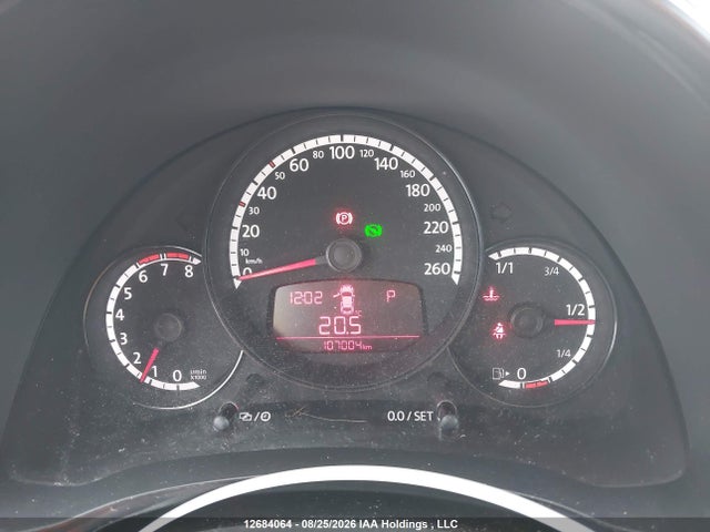 3VWJ07AT6GM621141 Volkswagen Beetle Se/sel