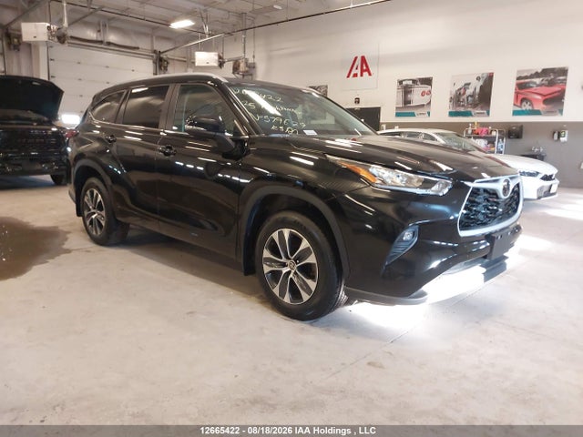 12665422 :رقم المزاد ، 5TDKDRBH8SS579629 vin ، 2025 Toyota Highlander Xle مزاد بيع