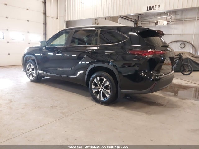 12665422 :رقم المزاد ، 5TDKDRBH8SS579629 vin ، 2025 Toyota Highlander Xle مزاد بيع
