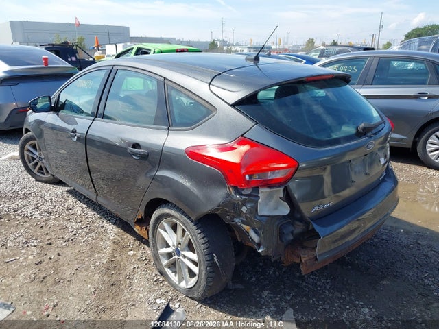 1FADP3K27FL271874 Ford FOCUS SE