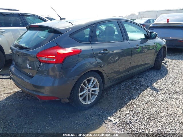 1FADP3K27FL271874 Ford FOCUS SE
