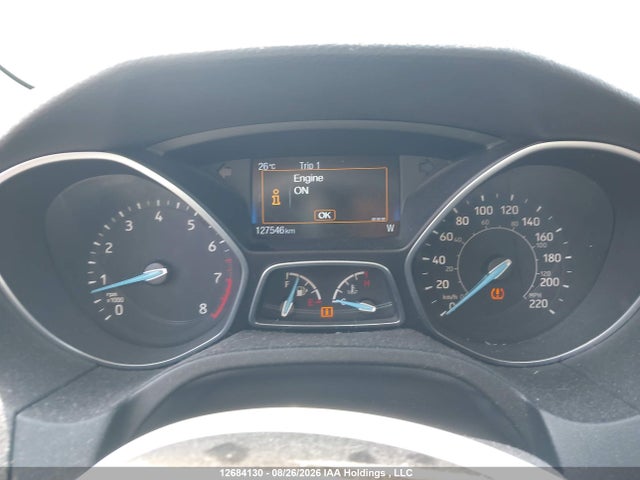 1FADP3K27FL271874 Ford FOCUS SE