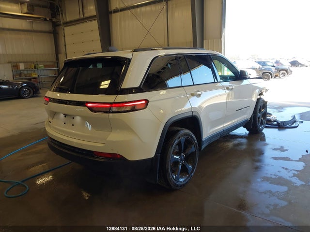 2024 Jeep Grand Cherokee Laredo/altitude მანქანა იყიდება აუქციონზე, vin: 1C4RJHAG5RC141351, აუქციონის ნომერი: 12684131