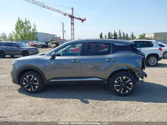 3N8AP6CB5TL307384 Nissan Kicks Sv Awd Cvt