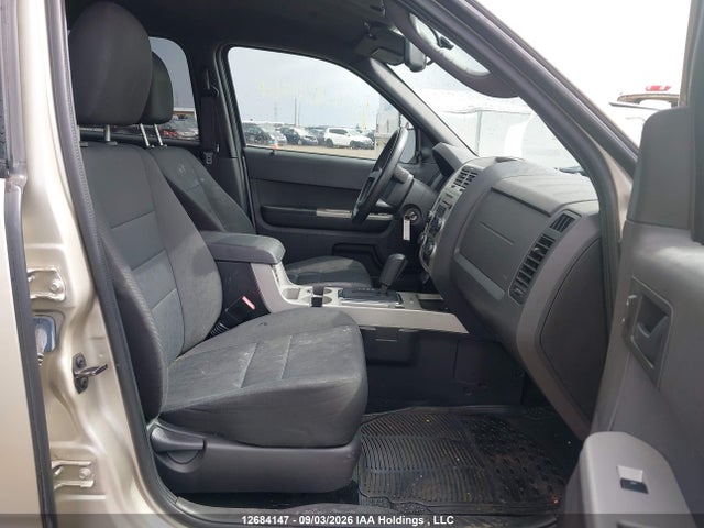 Продажа на аукционе авто 2011 Ford Escape Xlt Automatic, vin: 1FMCU9DG0BKB80564, номер лота: 12684147