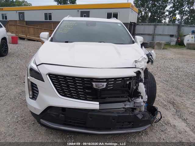 12684159 :رقم المزاد ، 1GYFZDR40NF116861 vin ، 2022 Cadillac Xt4 Premium Luxury مزاد بيع