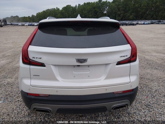12684159 :رقم المزاد ، 1GYFZDR40NF116861 vin ، 2022 Cadillac Xt4 Premium Luxury مزاد بيع