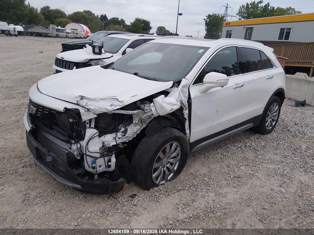 12684159 :رقم المزاد ، 1GYFZDR40NF116861 vin ، 2022 Cadillac Xt4 Premium Luxury مزاد بيع