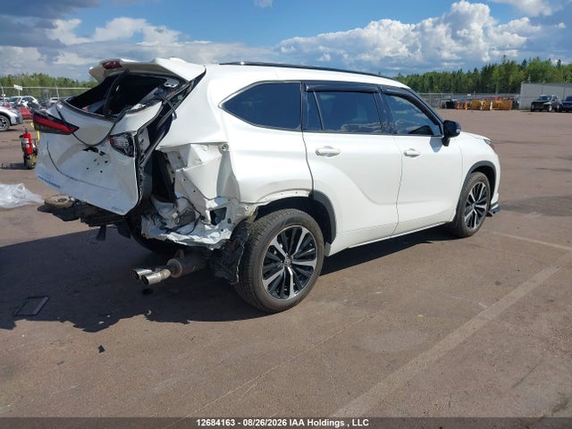Toyota Highlander Xse 2021 5TDLZRBH2MS065946 Image 4