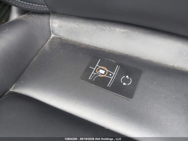 2025 Tesla Model Y მანქანა იყიდება აუქციონზე, vin: 7SAYGDEE1SF224590, აუქციონის ნომერი: 12684200