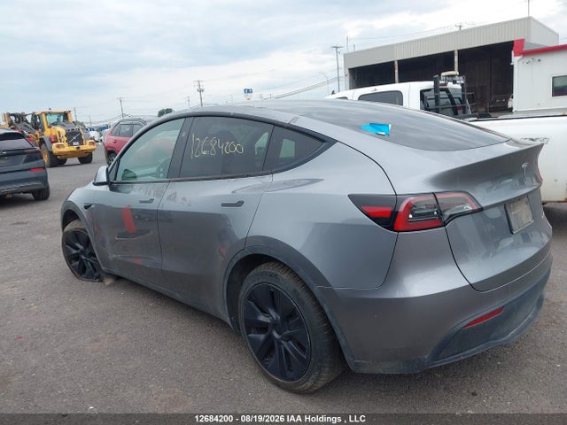 2025 Tesla Model Y მანქანა იყიდება აუქციონზე, vin: 7SAYGDEE1SF224590, აუქციონის ნომერი: 12684200