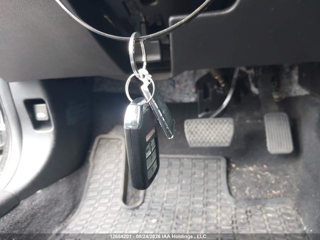 Honda Civic Touring 2019 2HGFC1F95KH104593 Image 11