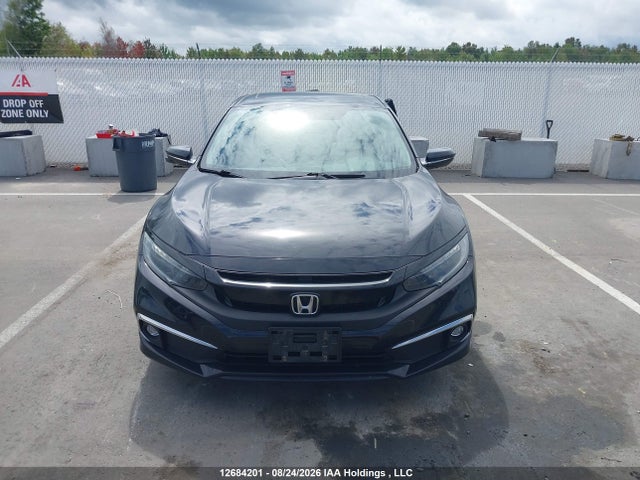 Honda Civic Touring 2019 2HGFC1F95KH104593 Image 12