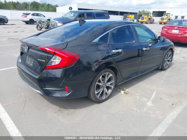 Honda Civic Touring 2019 2HGFC1F95KH104593 Image 4