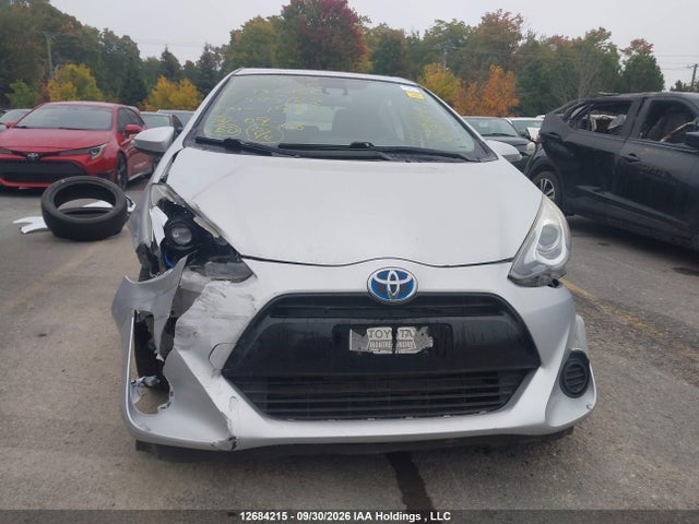 12684215 :رقم المزاد ، JTDKDTB39H1595183 vin ، 2017 Toyota Prius C مزاد بيع