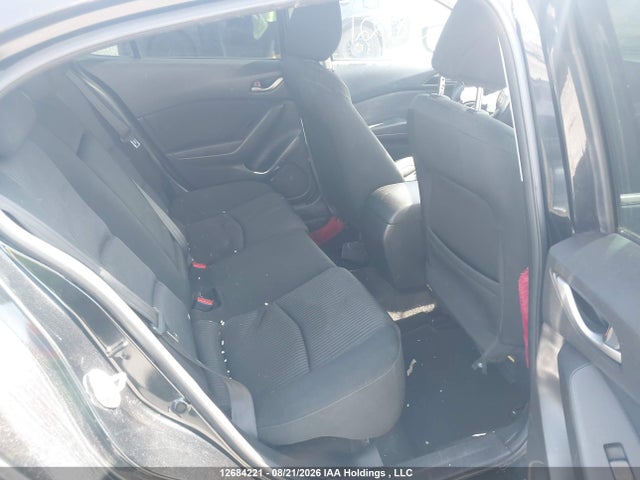 3MZBM1V77FM184932 Mazda Mazda3 Gs