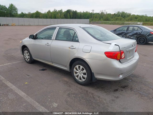 12684227 :رقم المزاد ، 2T1BU4EE2AC199858 vin ، 2010 Toyota Corolla Ce مزاد بيع