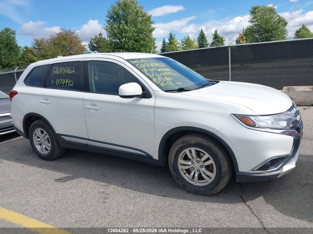 Mitsubishi Outlander Es 2017 JA4AZ2A36HZ604992 Image 13