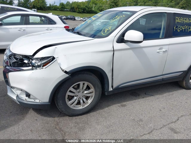 Mitsubishi Outlander Es 2017 JA4AZ2A36HZ604992 Image 20