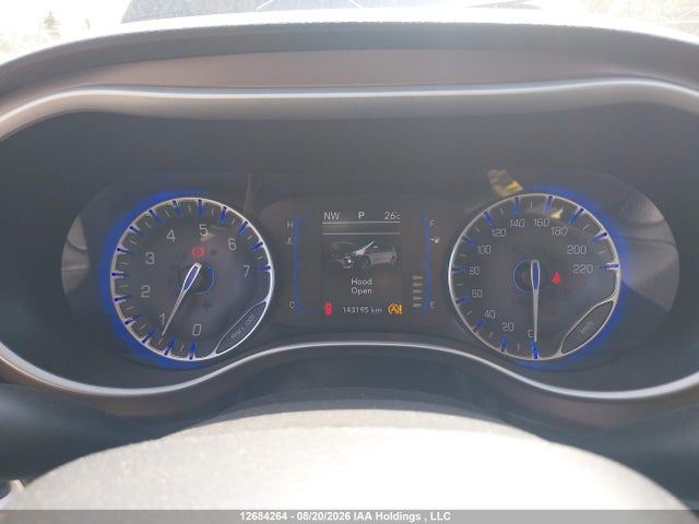 Продаж на аукціоні авто 2017 Chrysler Pacifica Touring L, vin: 2C4RC1BG6HR810829, номер лоту: 12684264